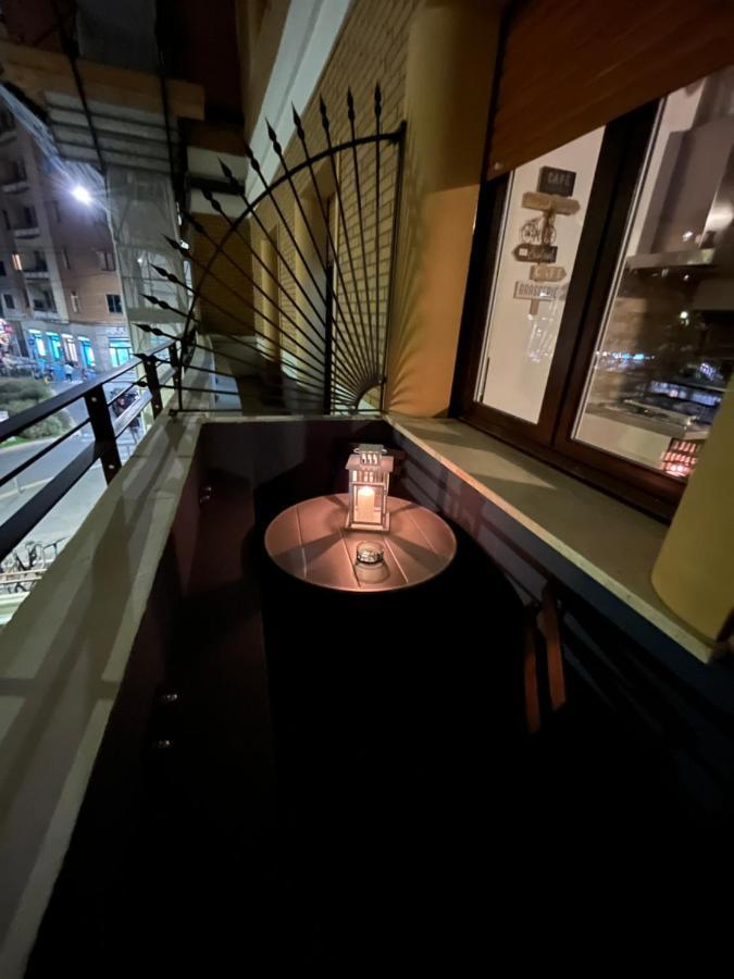 Citta Studi Apartment - Front Metro Lambrate ミラノ エクステリア 写真