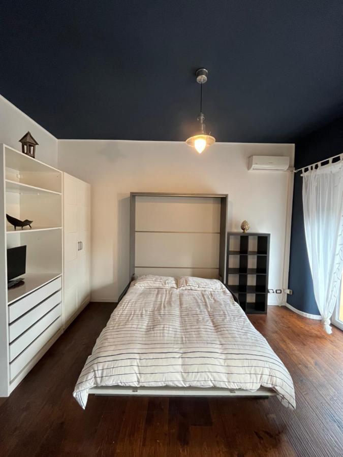 Citta Studi Apartment - Front Metro Lambrate ミラノ エクステリア 写真